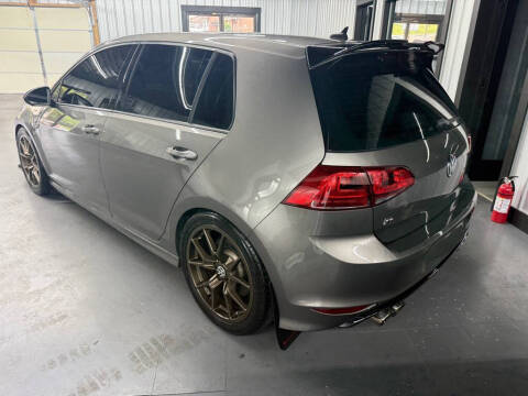 2016 Volkswagen Golf R