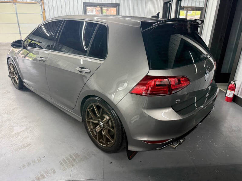 2016 Volkswagen Golf R
