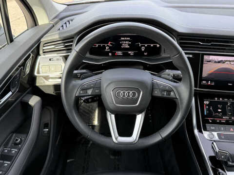 2024 Audi Q7 quattro Premium Plus 45 TFSI