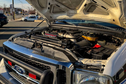 2005 Ford Excursion XLT