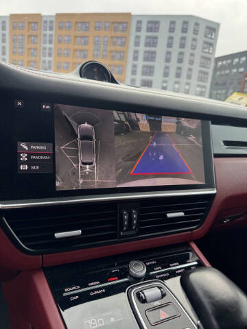 2021 Porsche Cayenne