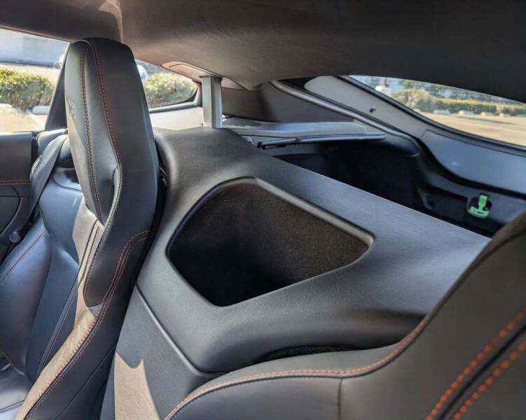 2016 Jaguar F-TYPE R