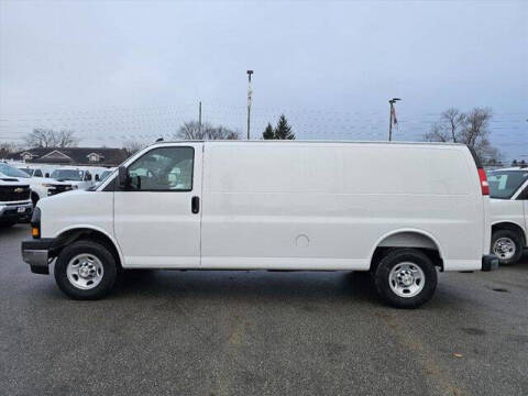 2025 Chevrolet Express 3500