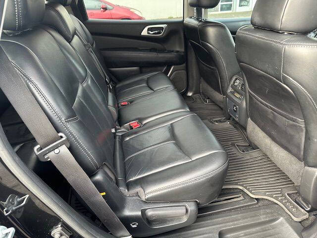 2017 Nissan Pathfinder S