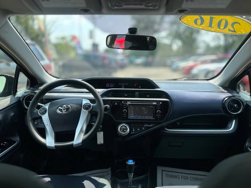 2016 Toyota Prius c