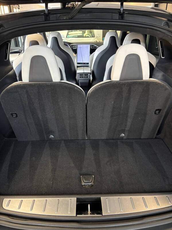 2018 Tesla Model X 75D