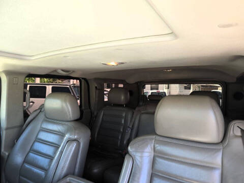 2004 HUMMER H2