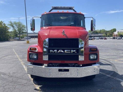 2024 Mack MD6