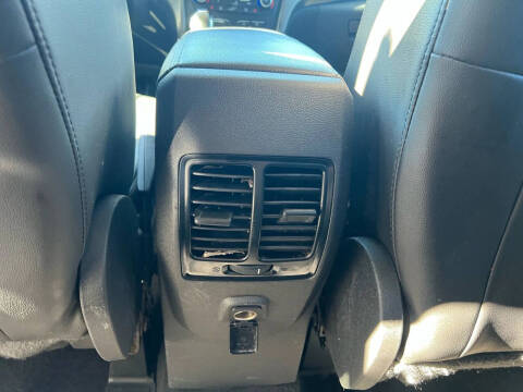 2019 Ford Escape SEL