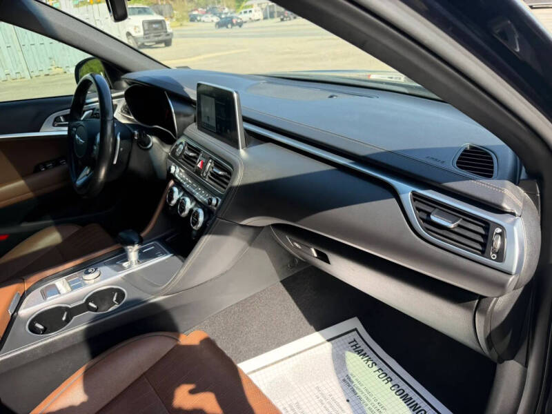 2021 Genesis G70