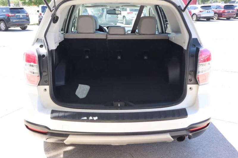 2015 Subaru Forester 2.5i Touring