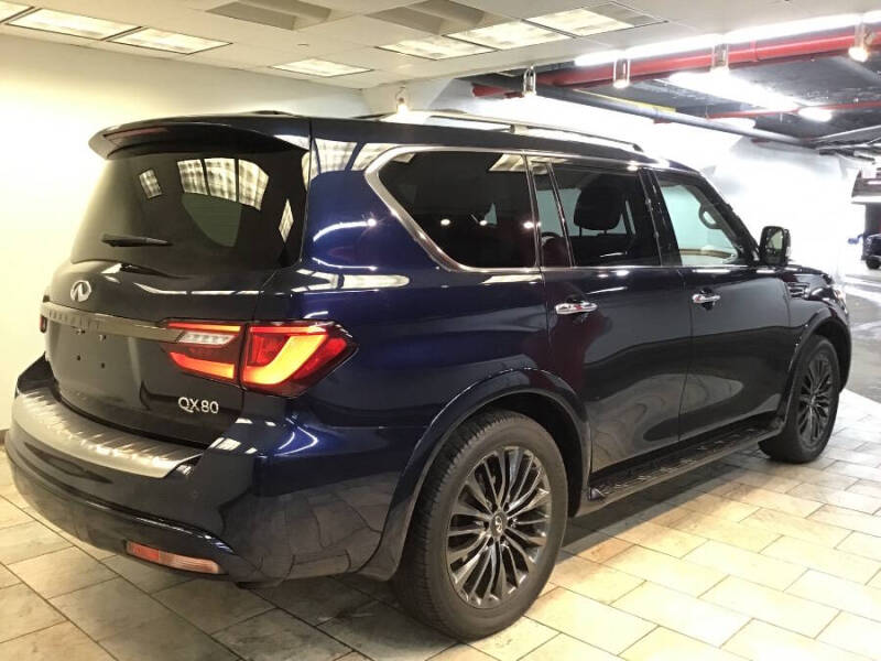 2022 Infiniti QX80 Premium Select