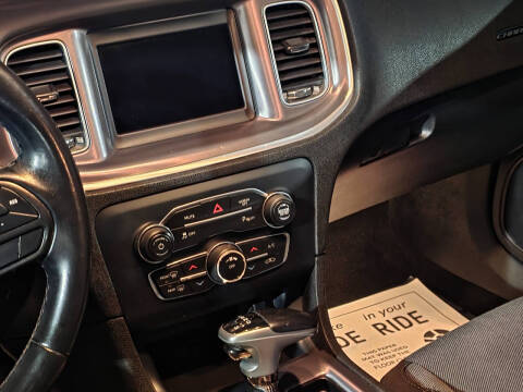 2020 Dodge Charger SXT