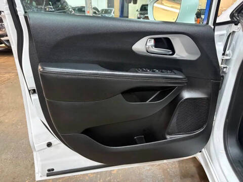 2019 Chrysler Pacifica Touring Plus