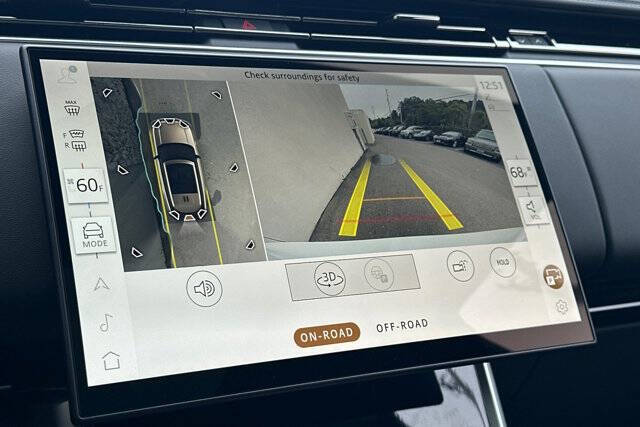 2025 Land Rover Range Rover P400 SE