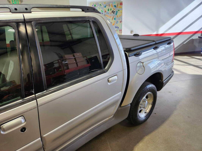 2002 Ford Explorer Sport Trac Value