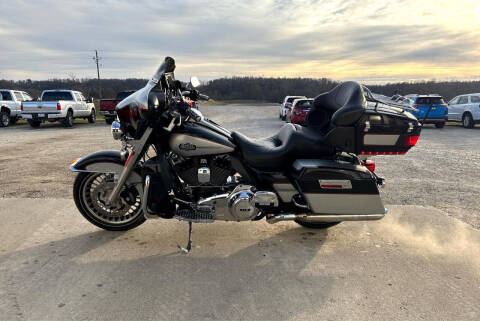 2010 Harley-Davidson FLHTCU Ult EG Classic