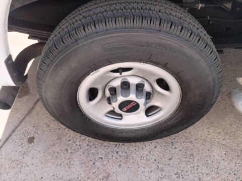 2023 GMC Savana 2500