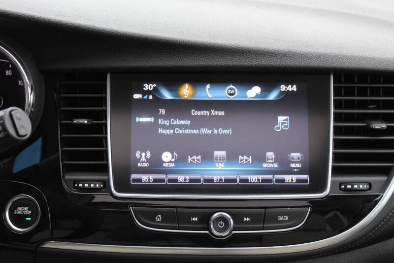 2019 Buick Encore Essence