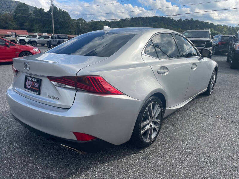 2019 Lexus IS 300