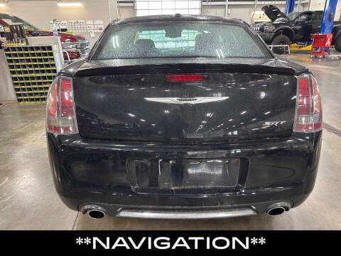 2014 Chrysler 300 SRT8 Core