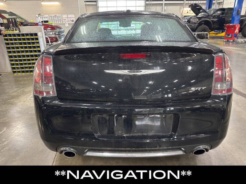 2014 Chrysler 300 SRT8 Core