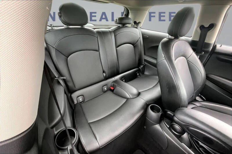 2015 MINI Hardtop 2 Door Cooper
