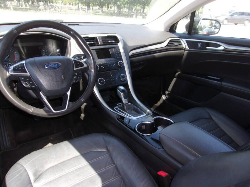 2014 Ford Fusion SE photo 6