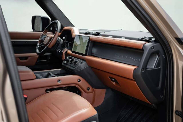 2025 Land Rover Defender