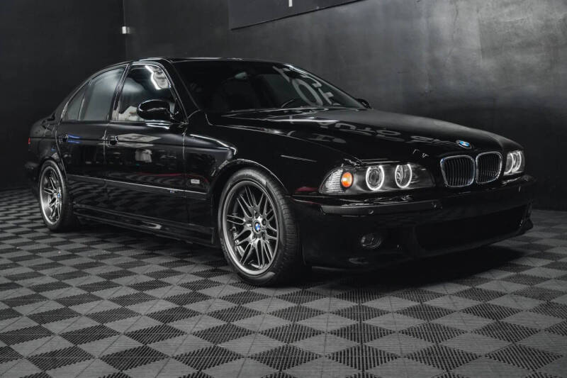 2003 BMW M5