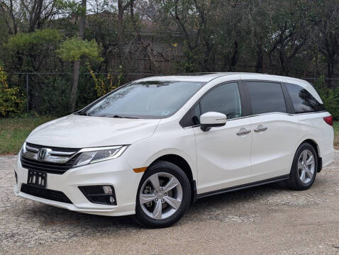 2019 Honda Odyssey for sale at Albo Auto Sales in Palatine IL