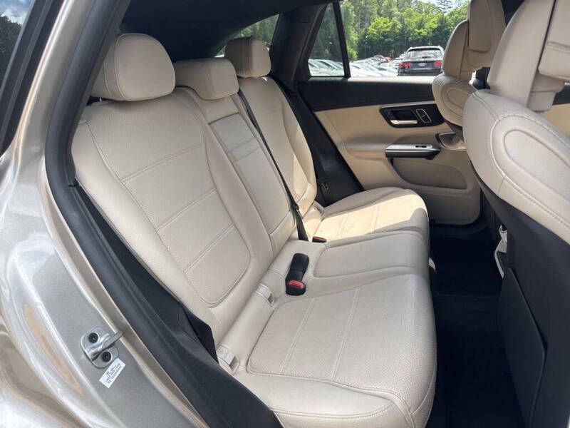 2023 Mercedes-Benz GLC GLC 300