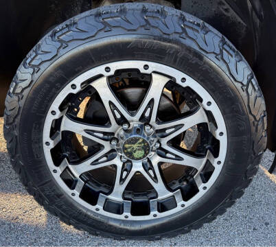 2013 Chevrolet Avalanche LS Black Diamond