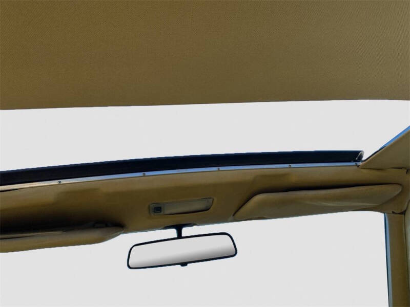 1985 Mercedes-Benz 300-Class 300 D