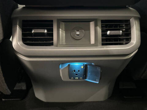 2025 Ford F-150 Lightning XLT