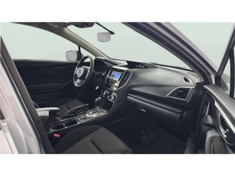 2018 Subaru Impreza 2.0i