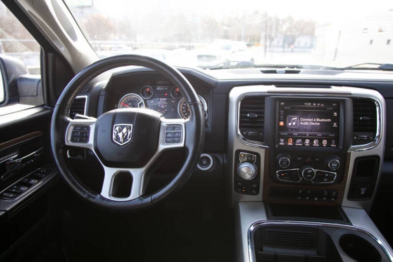 2017 RAM 1500 Laramie