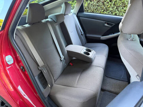 2013 Toyota Prius Two