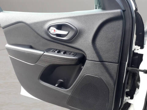 2015 Jeep Cherokee Altitude