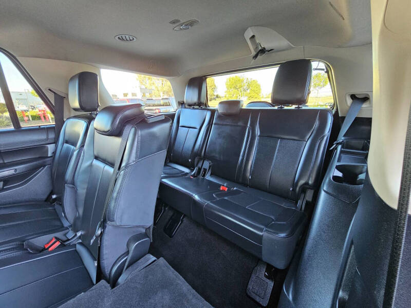 2022 Ford Expedition XLT