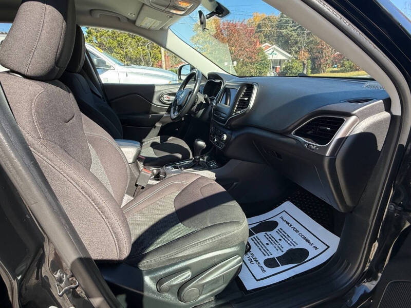 2019 Jeep Cherokee Latitude