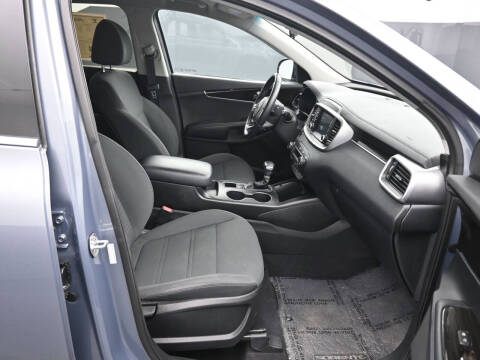 2020 Kia Sorento S V6