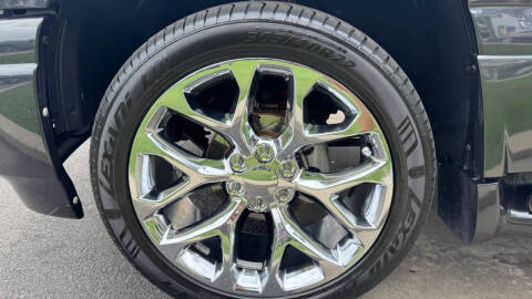 2004 GMC Yukon XL Denali