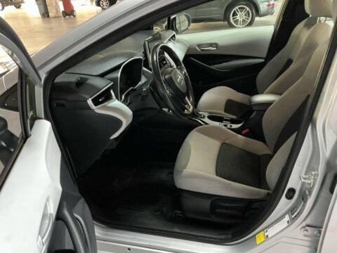 2024 Toyota Corolla Hatchback SE