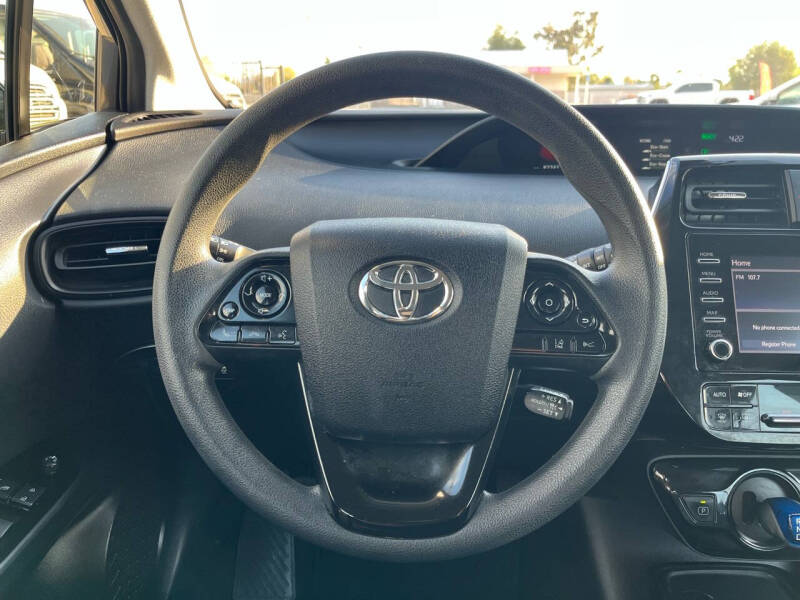 2020 Toyota Prius XLE