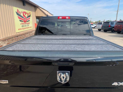 2016 RAM 1500 Laramie