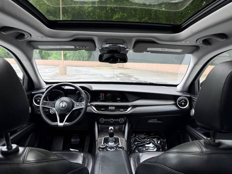 2018 Alfa Romeo Stelvio Ti