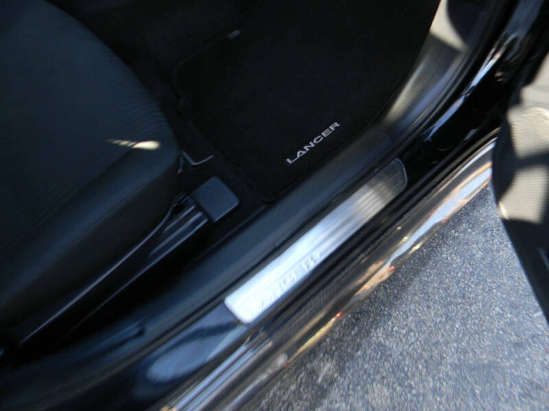 2014 Mitsubishi Lancer SE