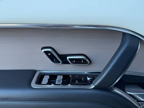 2023 Land Rover Range Rover P400 SE