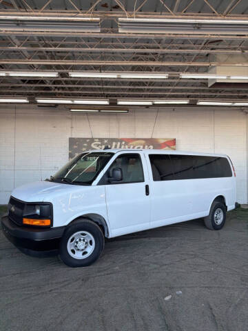 2017 Chevrolet Express LS 3500